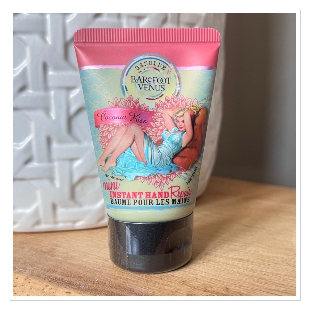 BAREFOOT VENUS 'Coconut Kiss' Hand Repair Balm